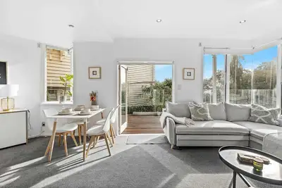 Image de Charming 2br Home Near City & Bay by Zodiak Stays