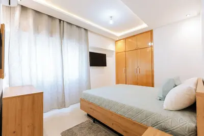 Image de jà i un appartement calme accoté de 2 minute a la mer. idéal pour la famille