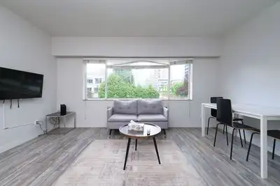 Image de Pet Friendly Furnished Studio on 1540 Haro (Vancouver)