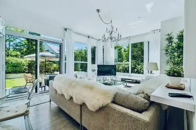 Image de Luxury in Friday Harbour Resort  - Solterra Retreat Condo