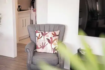 Image de Fly In, Relax and Explore  2br Near Perth Airport