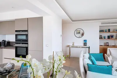 Image de Évasion à Cannes :  appartement de Rêve Face Mer & Palm Beach