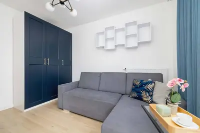 Image de Al. Kijowska 5 Cracow | 2-Bedroom Apartment | Home office | Balcony | Parking