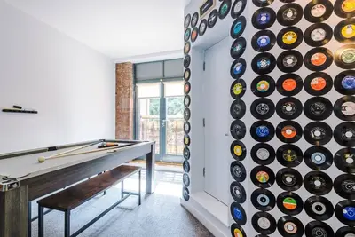 Image de Pool Table, Stunning 2Bed Apt, Central Location