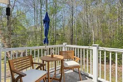 Image de Cozy coastal 2-bedroom cottage, short walk to Goose Rocks Beach.