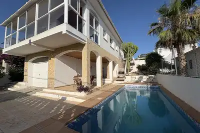 Image de R163 Maison Idéale avec Piscine pour Familles