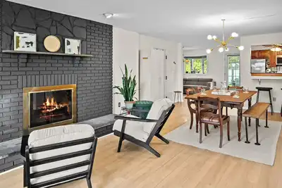 Image de Modern Beach Home - Waterview, close to restaurants, universities and hospitals
