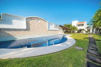 Image de Luxury 3 Bedroom Villa with Pool - At Playacar Ii