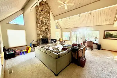 Image de Charming 4-bedroom house with WiFi and Ac in Incline Village, Beautiful Views