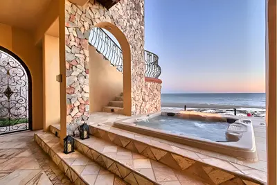 Image de 5-bedroom home in the 5-star Resort of Bella Sirena, Puerto Peñasco on the Beach