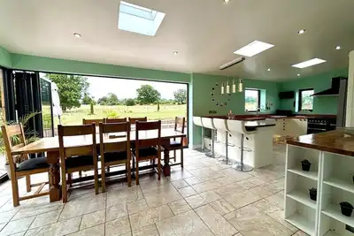 Image de Maison-Salle de bain privée extérieure