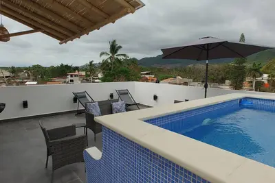 Image de Super spacious penthouse with private pool and views of the Sierra Madre.