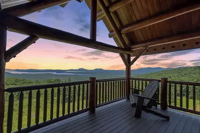 Image de Top O' The World (Mountain Views)