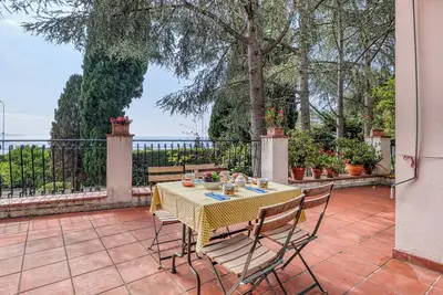 Image de Hanbury Apt Pool And Sea, Ventimiglia, Italy