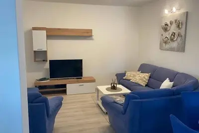 Image de Appartement de deux chambres avec la terrasse Kali, Ugljan (A-24022-a)