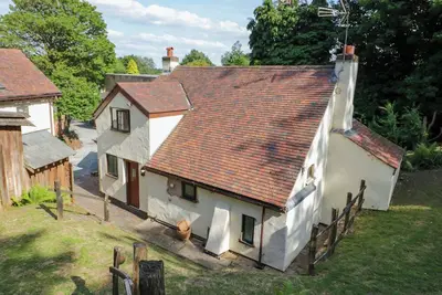Image de Fern Cottage, pet friendly, with open fire in Cofton Hackett