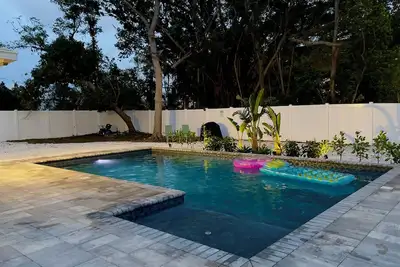 Image de Heated Saltwater Pool near Anna Maria Island