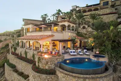 Image de Oceanfront in Villas Del Mar Palmilla | Palapa Bar & Grill | Chef & Butler
