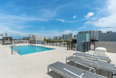 Image de Spacious 3-bedroom apartment with Ac, fitness room in delightful Hollywood