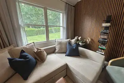 Image de Charming 1-bedroom house in lovely Stony Brook with Ac