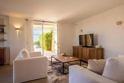 Image de Charmante maison climatisée 2 chambres/4 personnes - Saint-Tropez