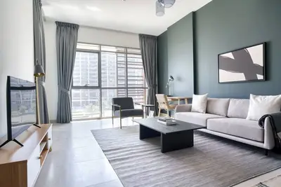 Image de Blueground | Jaddaf Waterfront, pool, nr Dubai Creek