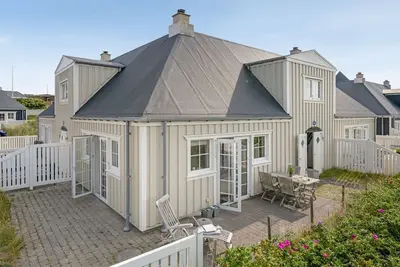 Image de \"Hildegerd\" - 100m from the sea by Interhome