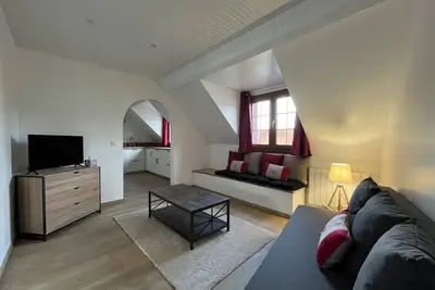 Image de Proche du zoo, appartement \"Les Fossiles\" avec salle de jeu et jacuzzi en option