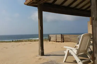 maison sur la dune, vue directe sur l'océan.