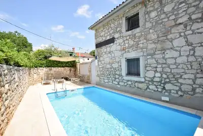 Image de Villa Nini with fireplace, private pool, barbecue, bike and much more