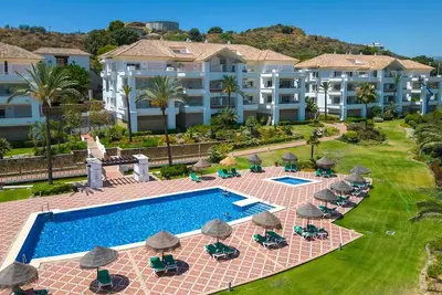 Image de Golfer’s Paradise! Spacious Apt in La Cala Golf | Pass the Keys