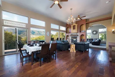 Image de Luxury Tuscan-Style Retreat in Eden, Utah