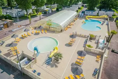 Image de ZEcamping 4* animé espace aquatique pet friendly mobil-home Tv 34m2