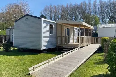 Image de Camping 3 étoiles - Piscine  - ccbbhhf