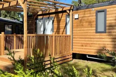 Image de Camping 3 étoiles - ccbbhdd