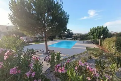 Image de Charming 1-bedroom apartment with pool in a cottage in Markopoulo