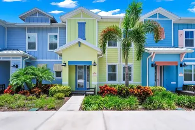 Image de Bright and Beachy Villa near Disney with Margaritaville Resort and Island H20.
