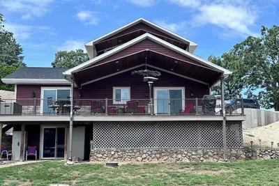 Image de Peggy's Paradise- 3 Bdrm Lakefront House on Gravois Arm, Lake of Ozarks