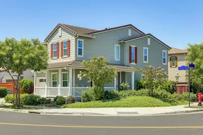 Image de Walk to Parks: Mountain House Retreat w/ Patio!