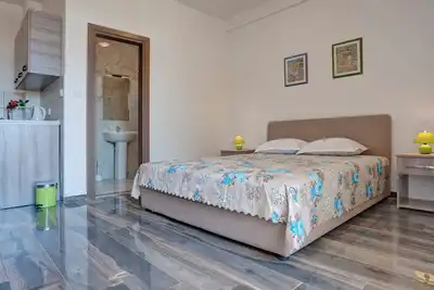 Image de Family and couple-friendly apartment in Petrovac with the view