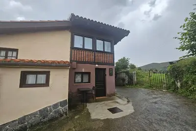 Image de 37a01 La casita de Orión, Piloña