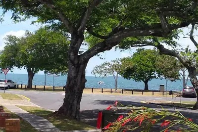 Image de Relaxed Bayside Living Sleeps 4