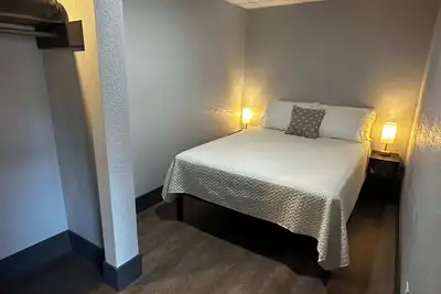 Image de Modern Downtown Retreat