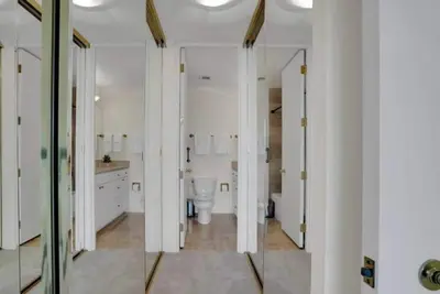 Image de Modern Comfort: Lake Merritt Edition