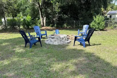 Image de Boat parking retreat near Kings Bay