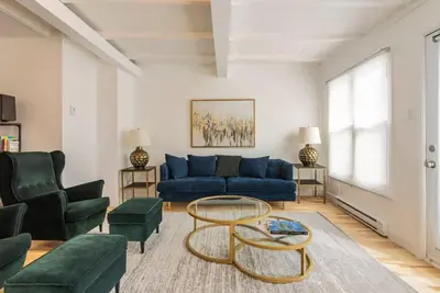 Image de Two 3br apartments All yours! Downtown Mtl