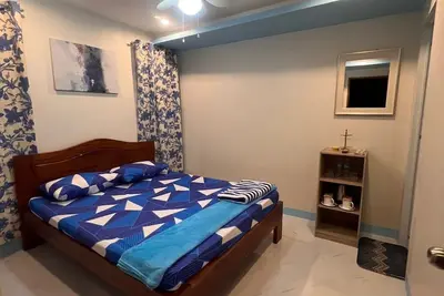 Image de Cozy beachfront room with beach access!
