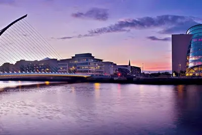 Image de Docklands Dublin 2 Bedroom Apartment With Balcony