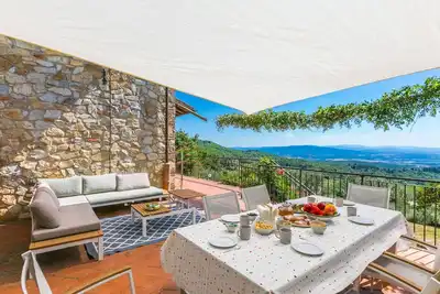 Image de Merveilleuse maison de vacances avec climatisation, Wifi, Tv, patio, vue panoramique et parking