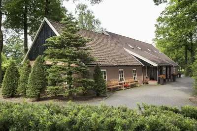 Image de Magnifique maison de vacances privée pour 40 personnes avec Wifi, Tv, terrasse et parking